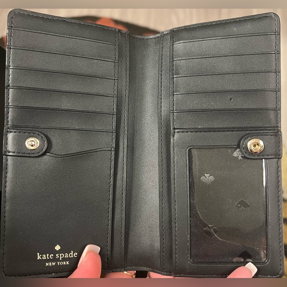 Kate Spade Black and Cream Wallet - Picture 11 of 14